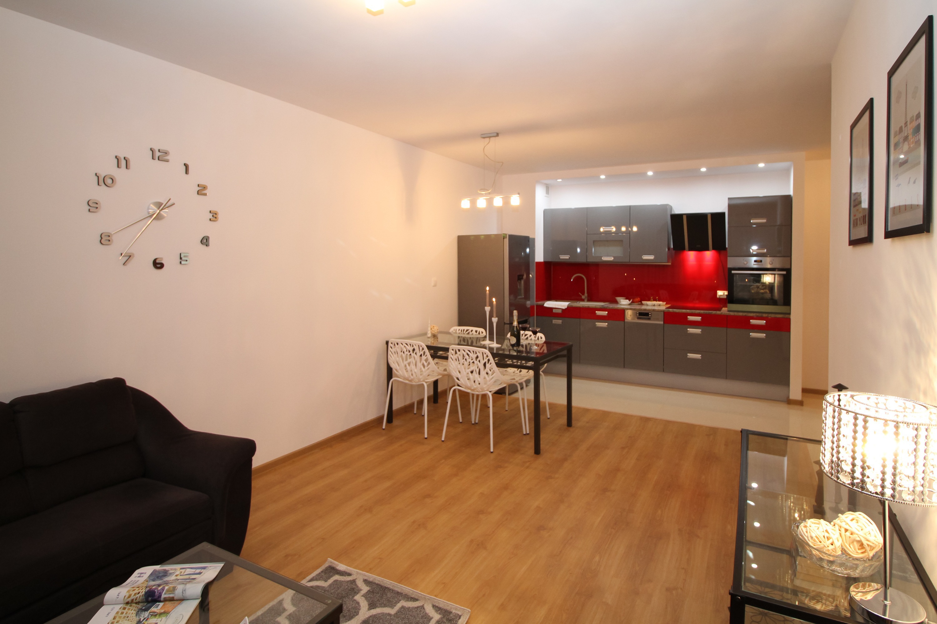 Calcul d'honoraires de location avec surface du logement et plafond au mètre carré